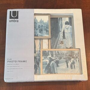 The Original FLO Multi-Frame FOUR-FOLD sculpture by Umbra Photo Frame